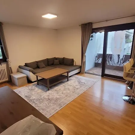 2 * Schwalbach am Taunus